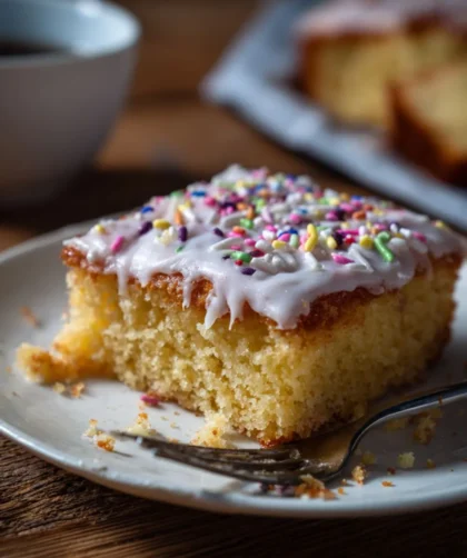 Mary Berry Victoria Sponge Traybake​ Recipe