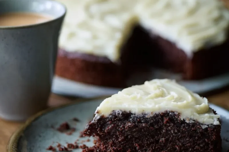 Mary Berry Chocolate Mousse Cake​