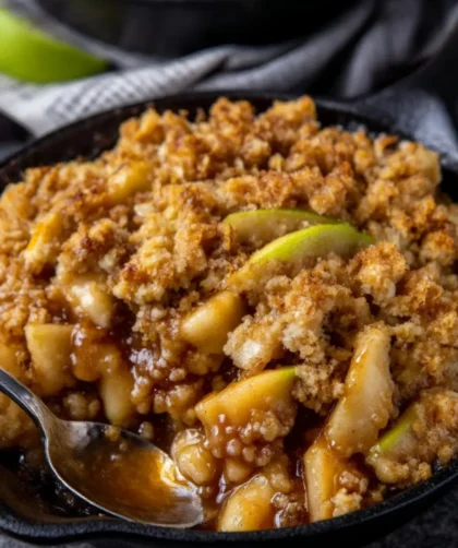 Mary Berry​ Apple And Pear Crumble Recipe