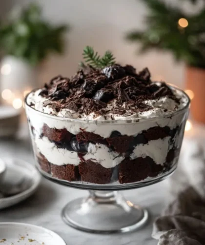 Mary Berry​ Chocolate Christmas Trifle